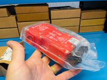 Load image into Gallery viewer, NEW - Allen-Bradley 440G-T27177 SER. E Guard Master Safety Switch
