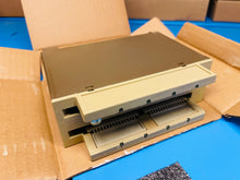 Load image into Gallery viewer, Surplus - Siemens Simatic S5 6ES5 451-8MR12 Relay Output Module
