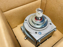 Load image into Gallery viewer, Surplus - Allen-Bradley 808-J4 /F Series F SPEED SWITCH INTERRUPTEUR
