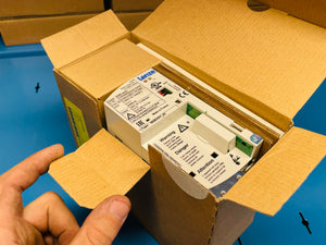 NEW - Lenze E82EV371K2C Frequency Inverter 8200 vector, 1~240V, 0.37kW