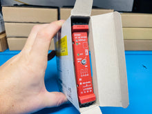 Load image into Gallery viewer, Surplus - Allen-Bradley 440R-S12R2 /A Guardmaster Single Input Safety Relay
