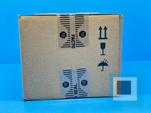 Cargar imagen en el visor de la galería, Allen-Bradley 1756-A7 /C Series C ControlLogix 7 Slots Chassis - NEW SEALED
