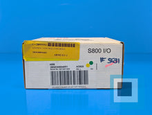 Cargar imagen en el visor de la galería, ABB 3BSE008546R1 S800 I/O Module AO820 Controller Module - NEW SEALED

