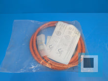 Cargar imagen en el visor de la galería, Allen-Bradley 2090-CSBM1E1-18AF02 Kinetix Continuous Flex Cable - NEW
