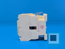 Cargar imagen en el visor de la galería, Eaton D15CR31T1B Freedom Series Multipole Relay 600V with 24VDC Coil - NEW
