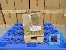 将图片加载到图库查看器，Siemens 1FK7105-2AF74-1GB0 SIMOTICS S-1FK7 Compact Synchronous AC Servo Motor
